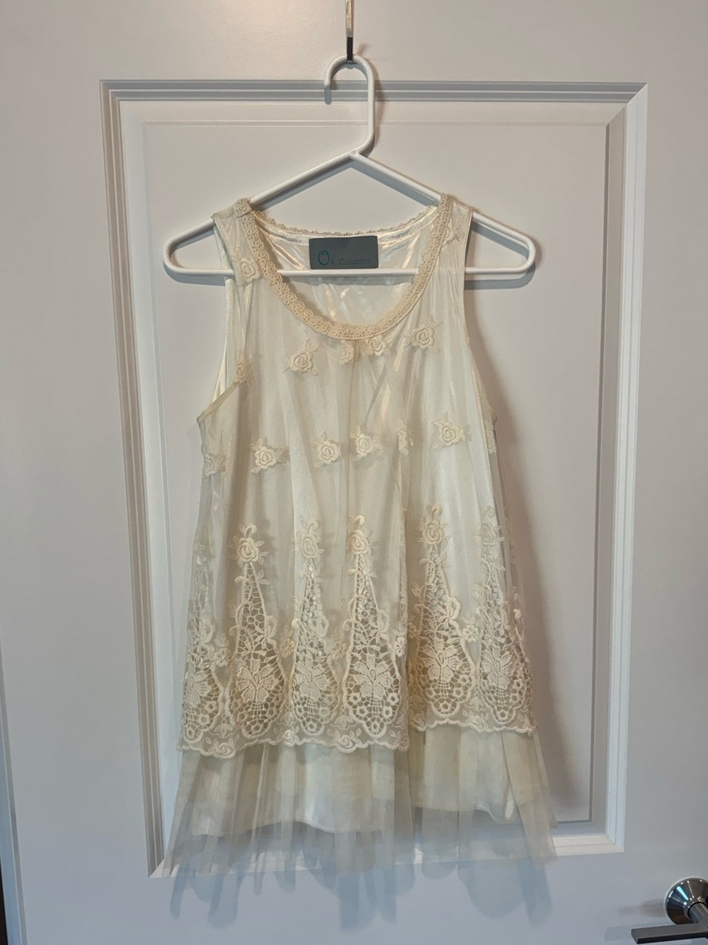 Women’s Cream Lace Tank